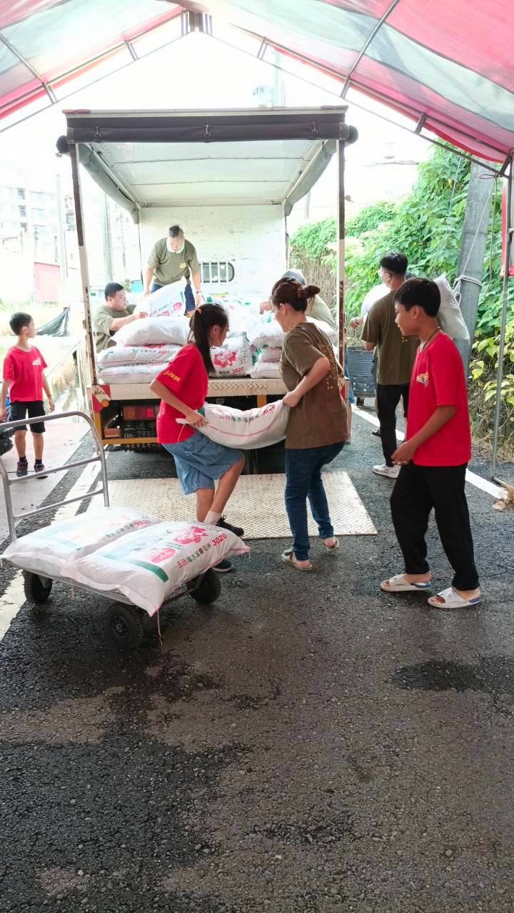 115年8月【愛心傳承·米糧送暖】弱勢家庭物資援助